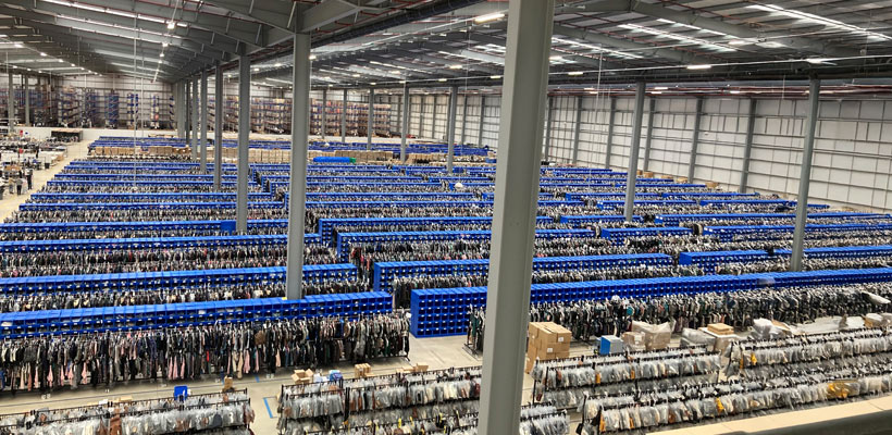 eCommerce fulfilment picking bins A large number of eCommerce fulfilment picking bins in a warehouse