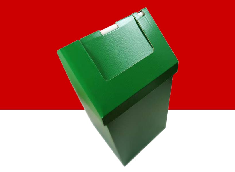 Flood coated cardboard