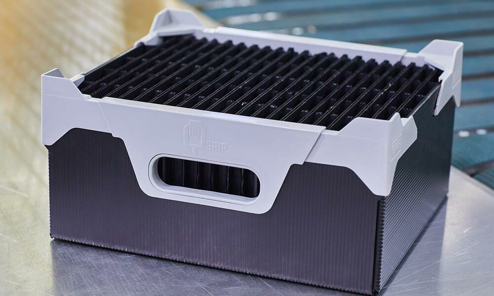 Plastic box inserts Plastic box inserts inside a Correx tote on a workbench